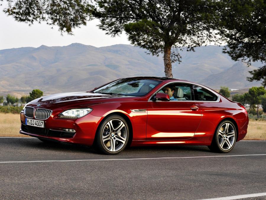  BMW 650i Coupe 2011 года  (фото 6 из 16)
